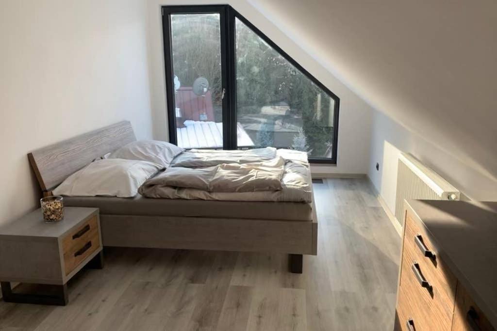 Apartman Peklo Врхлабі Екстер'єр фото