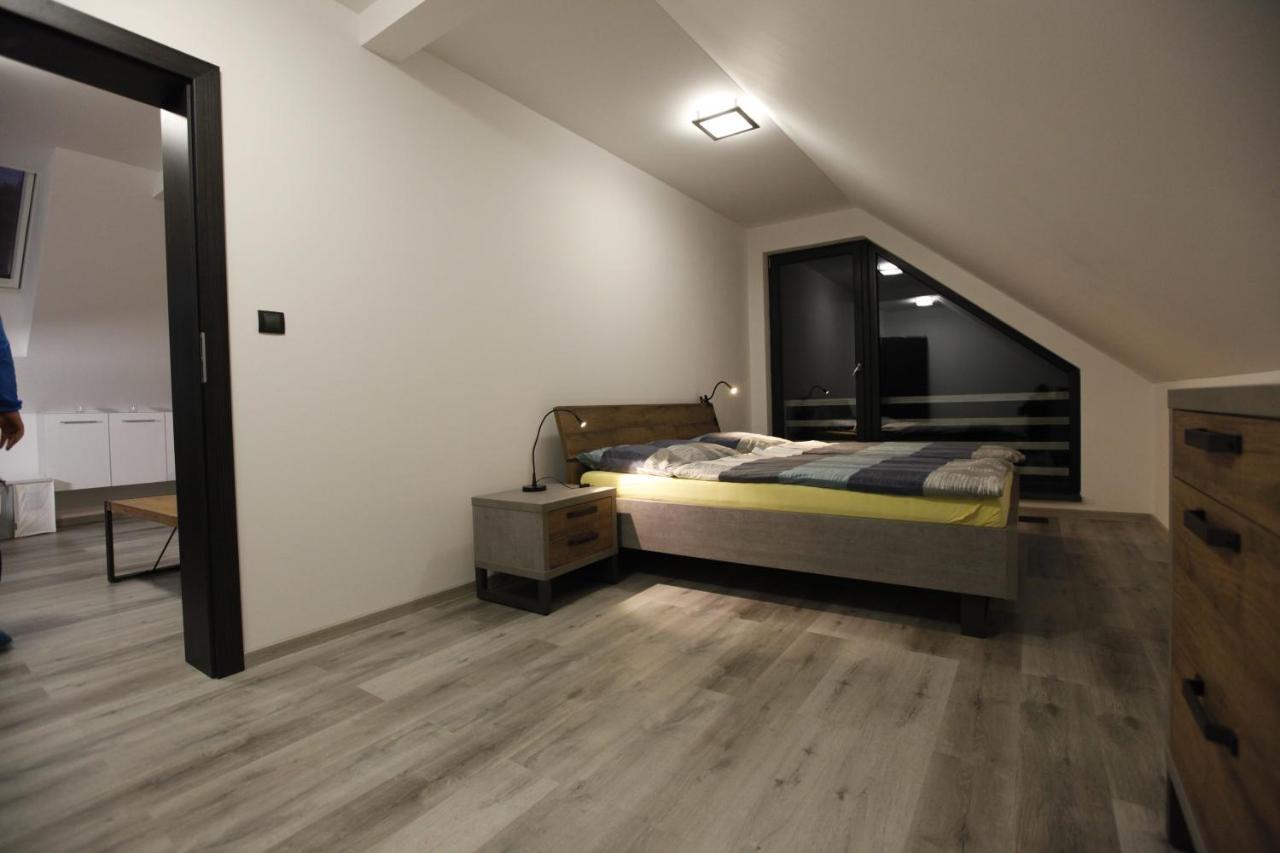 Apartman Peklo Врхлабі Екстер'єр фото